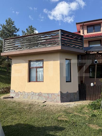 Vilă 400 mp + 3600 mp teren, Dorna Candrenilor