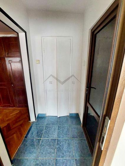 2 camere iintermediar Podu Ros - Piata Nicolina