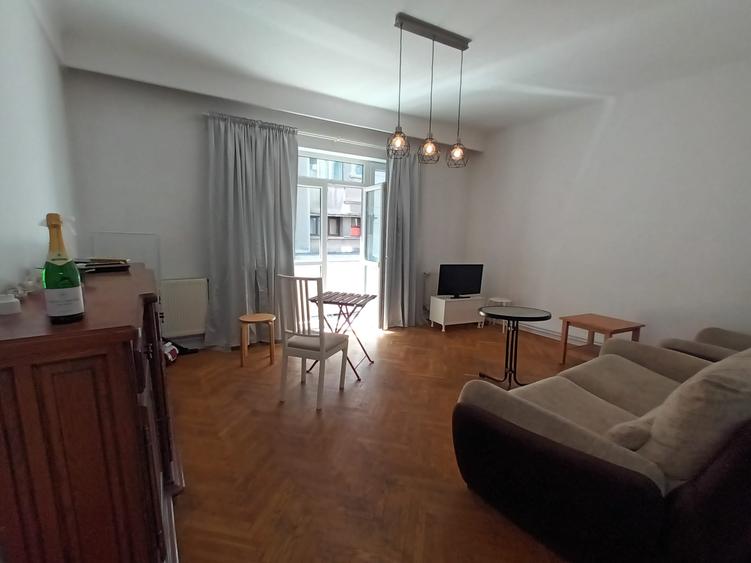 Apartament 3 camere Edgar Quinet 5