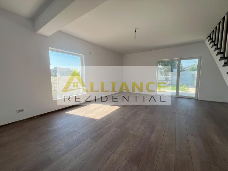 Duplex premium-4 camere-Teren 250mp