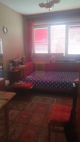 Ap 3 camere , Uverturii, metrou Lujerului - pret imbatabil