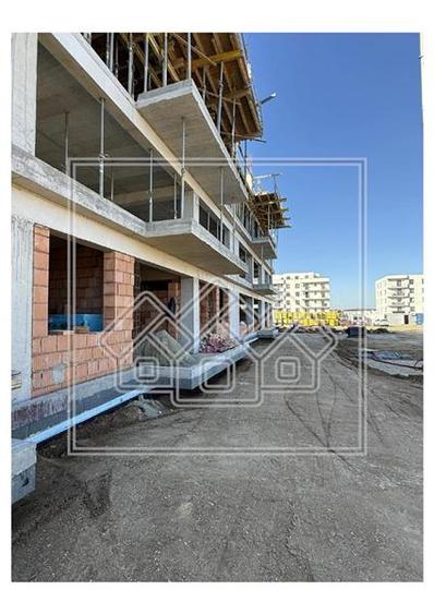Apartament de vanzare in Sibiu - 3 camere - ansamblu nou, bl cu lift