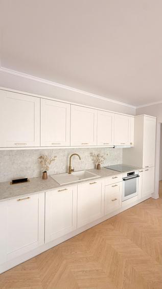 Apartament 3 camere, ultrafinisat, zona Terra