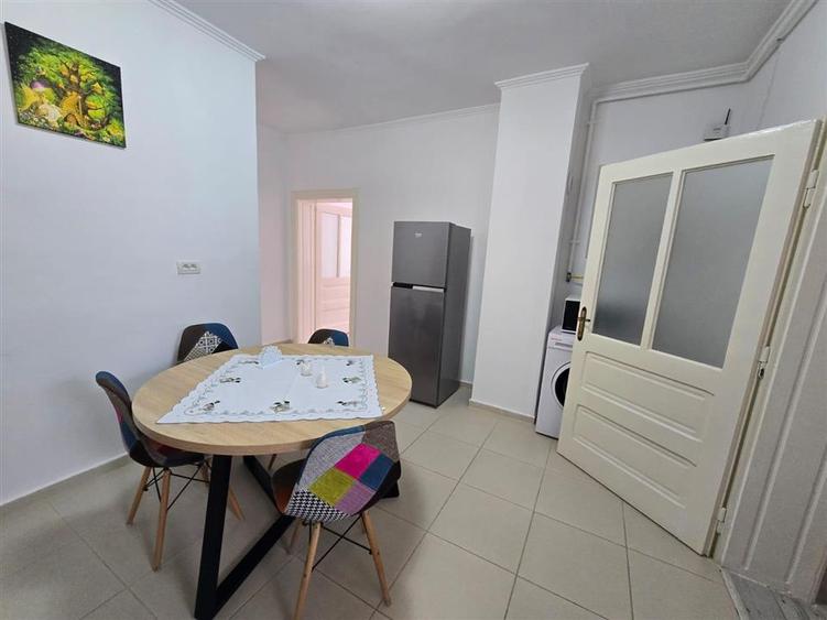 Casa cu doua apartamente in zona centrala Fagaras