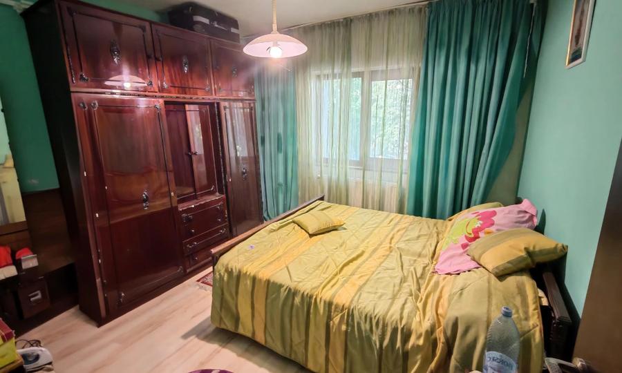 Apartametn 3 camere IREG etaj 1