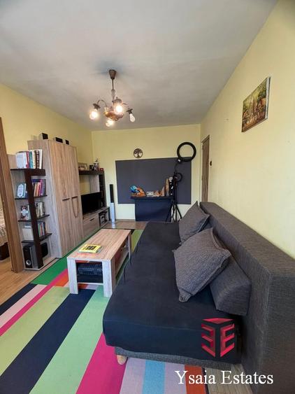 CIRESICA - STRADAL - 3 CAMERE LA VANZARE - MOBILAT SI UTILAT COMPLET -