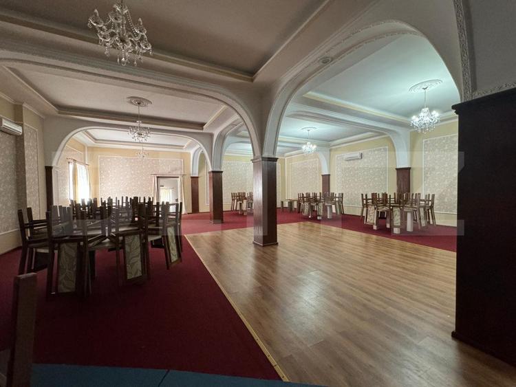 Afacere la cheie in  Siret! Pensiune, sala evenimente, restaurant cu crama