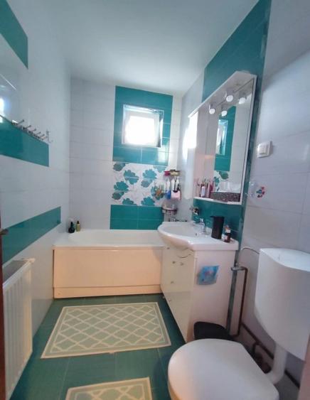 Apartament 2 camere in zona Mercur