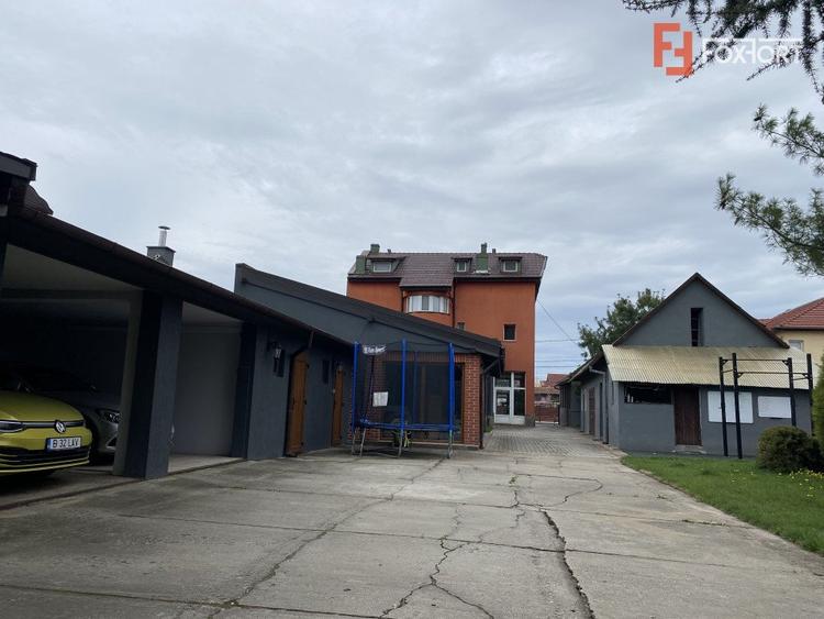 Vila cu 10 camere, de vanzare in Chisoda - ID V3322