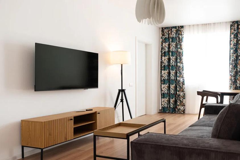 Apatament 2 camere | Salaj | Centrala Proprie | Parcare | Totul Nou |