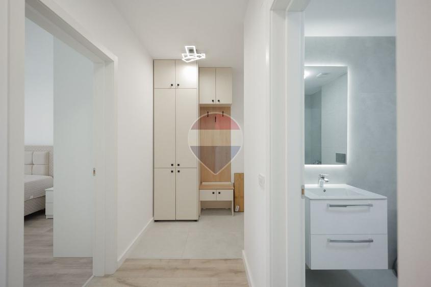 De închiriat apartament cu 2 camere și un loc de parcare, în Ioșia