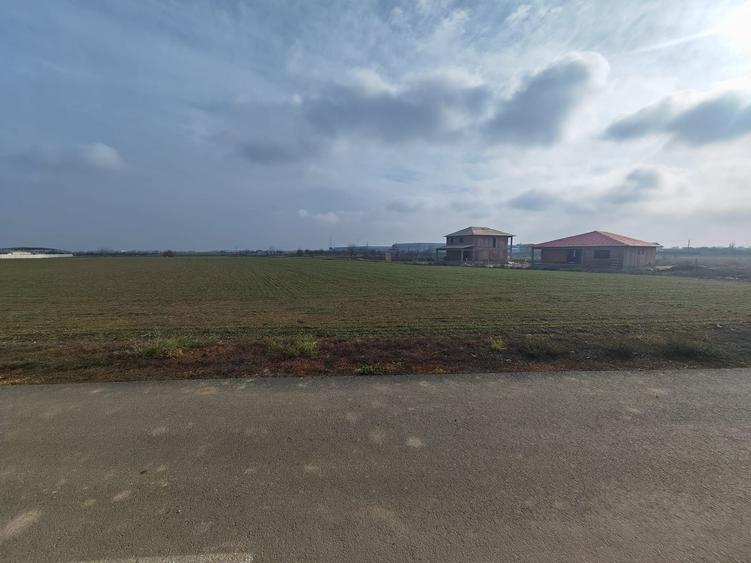 Dragomiresti Valea - Langa Centura, teren 15.600 mp, 28E/mp