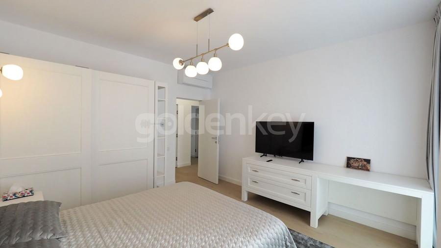 Apartament generos 5 camere | 3 bai | 2 terase | 208mp construiti