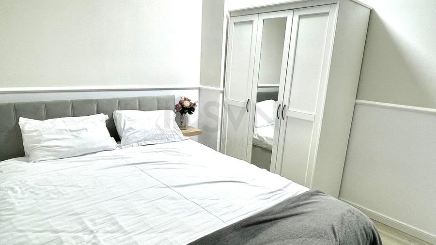 REA1020540 Apartament 8 camere Aviatiei decomandat