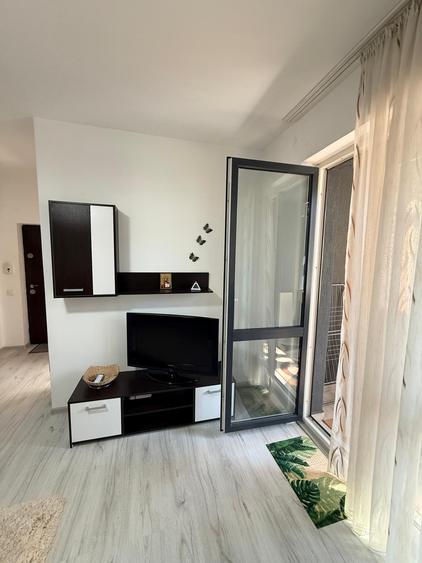 Inchiriez Apartament 2 camere - 42mp - Decomandat