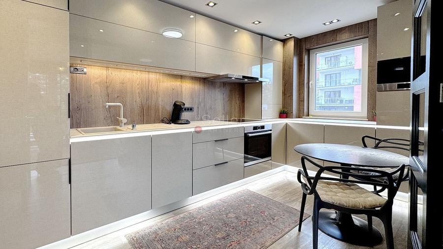 Design Exclusivist