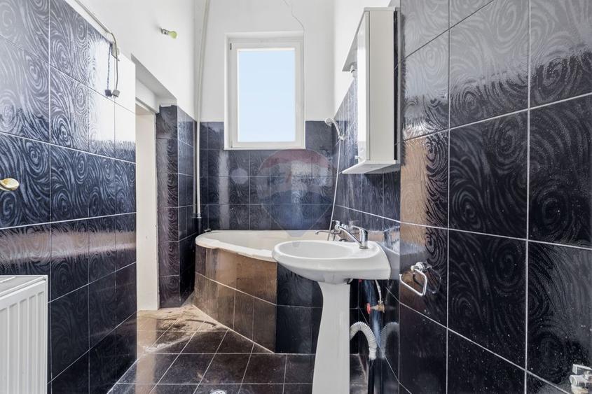 Apartament 4 camere 113 m² utili Piata Catedralei- Alexandru Gavra