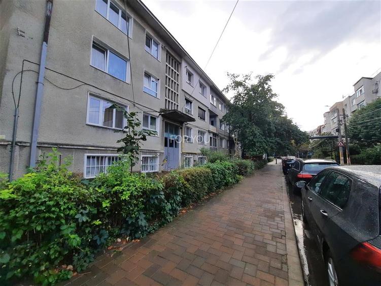 APARTAMENT 2 CAMERE – ZONA FOARTE BUNA, LA 10 MINUTE DE CENTRUL BACAULUI | INVES