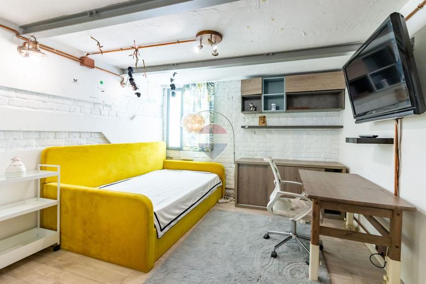 Apartament 4 camere in vila Turda | Basarab Metrou | curte proprie