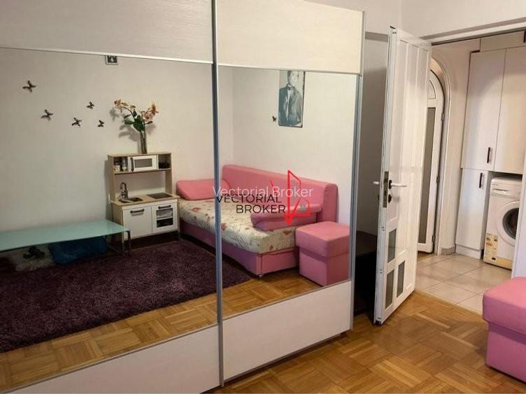 2 camere semidecomandate, et.7, 50mp, renovat, mobilat, Basarabia- Campia Libert - 2