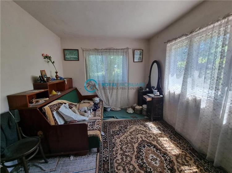 Royal Imobiliare - Vanzare Vila zona Blejoi