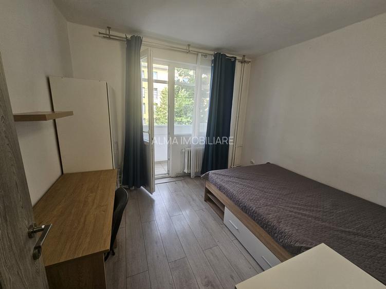 Ocazie! Apartament 3 camere decomanat, 60 mp utili, balcon, Centru! - 6