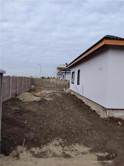 Duplex pe plan - teren generos - zona linistita - 4
