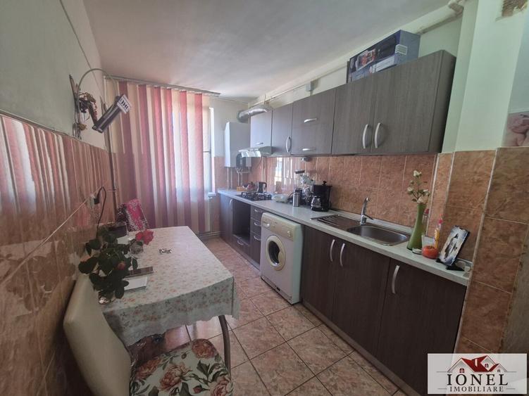 Apartament doua camere de vanzare in Ocna Mures