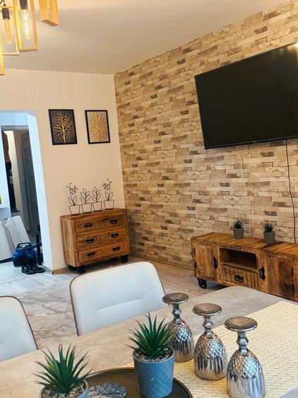 Decebal | 4 min. Metrou Muncii | Apartament LUX | Centrală proprie | PREMIUM