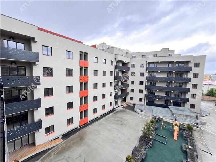 Apartament cu 3 camere decomandate 2 bai 2 balcoane in Sibiu