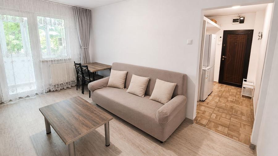 Apartament 3 camere mobilat –  Campus Universitar