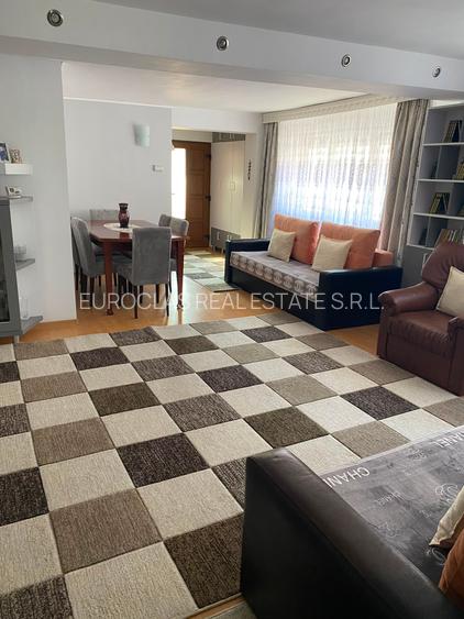 Casa 4 camere - Ovidiu - 130.000 euro negociabil (cod E11+E12) - 3
