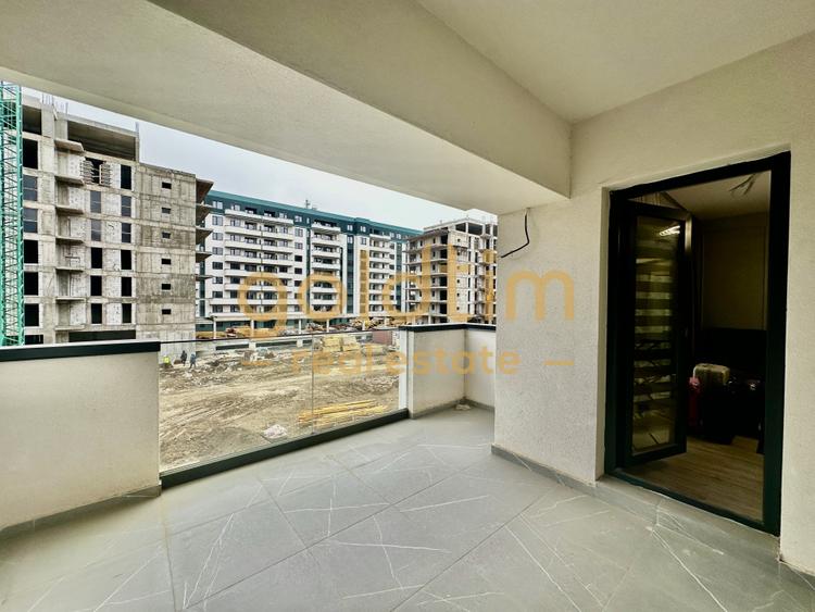 PIPERA PLAZA/SUPERB/LUMINOS/CRYSTAL NORTH/TERASE GENEROASE
