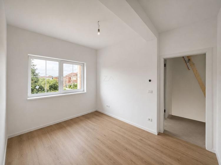 COMISION 0! Duplex cu 5 camere. Garaj. Toate utilitatile.