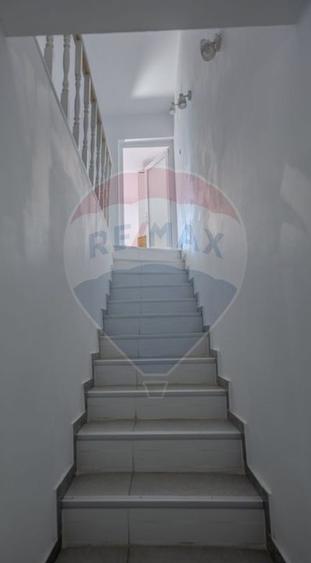 Casă de închiriat cu cabinet stomatologic – Chitila