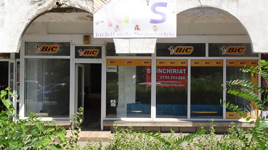 Inchiriez spatiu comercial in Deva, zona Horea, suprafata utila 40 mp,