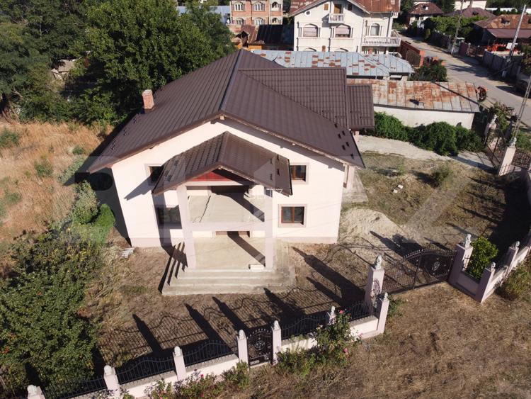 Casă la roșu, de vanzare, 250 mp, zona Slobozia Moara