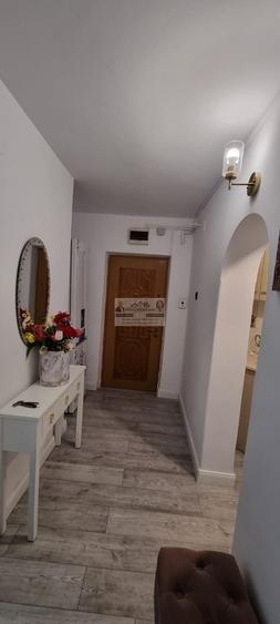 Garsonieră primitoare 36 mp | Centru - Vizavi de Poliție | Etaj 3