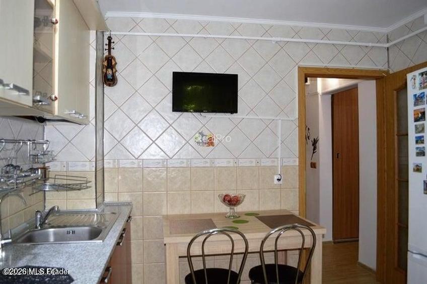 Eremia - Nord, 2 camere, decomandat, etaj 1, mobilat si utilat! - 15