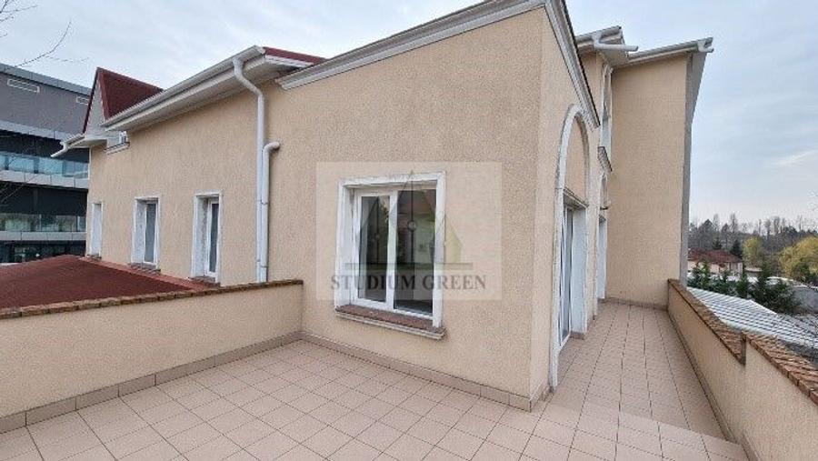 Proprietar vand Vila In Voluntari 320 mp utili si 605 mp teren