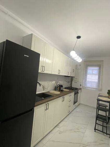2 Camere / Militari Residence