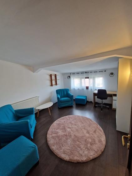 Inchiriere apartament 4 camere