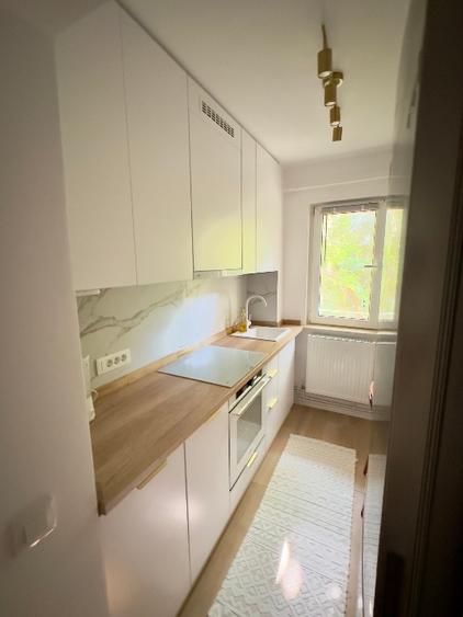 Proprietar inchiriez apartament 2 camere cu gradina