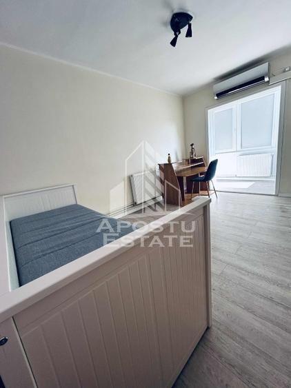 Apartament cu 3 camere  in Complexul Studentesc