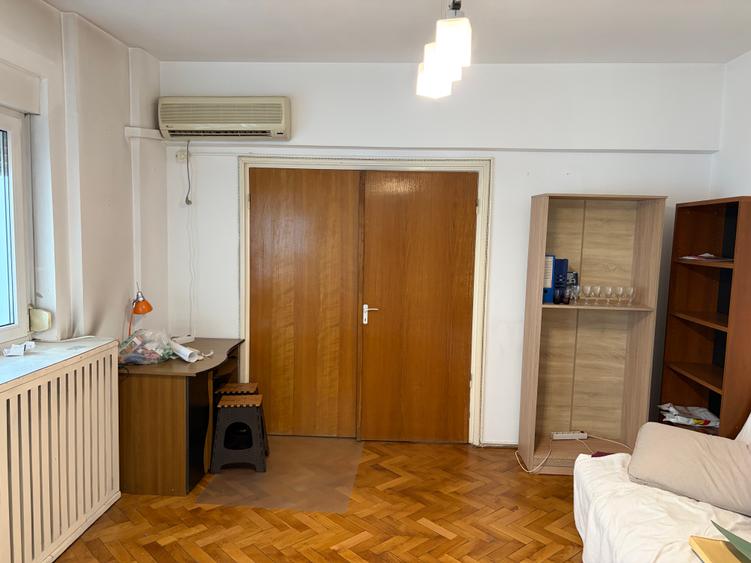 Dacia, Aurel Vlaicu, apartament 2 camere, 49.60 mp utili, imobil din 1971,