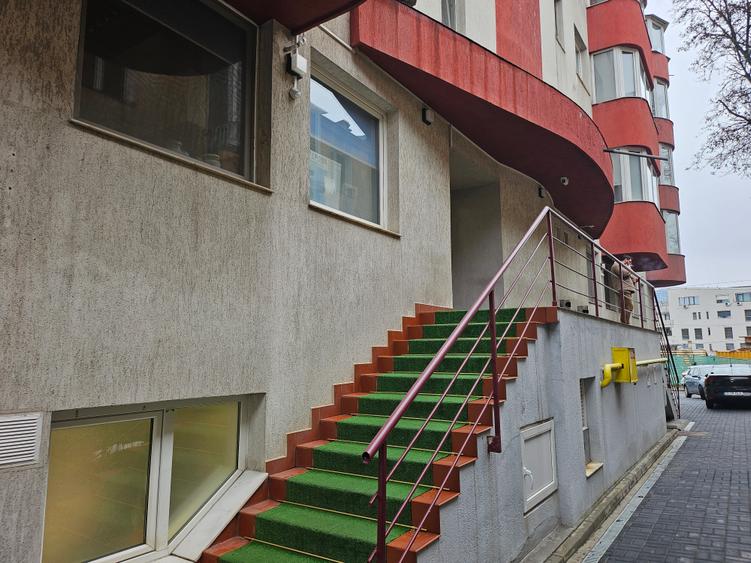 Birou amenajat industrial - 180 mp - Floreasca