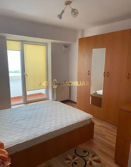 2 Camere de inchiriat | Timpuri Noi | Metrou | Decomandat