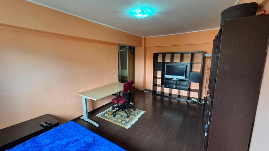 VANZARE APARTAMENT 2 CAMERE/CRANGASI/STRADA CEAHLAU