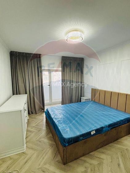 Apartament cu 3 camere de închiriat - 4