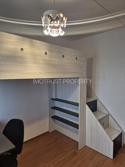 Apartament 4 ncamere de inchiriat, Micalaca - 11